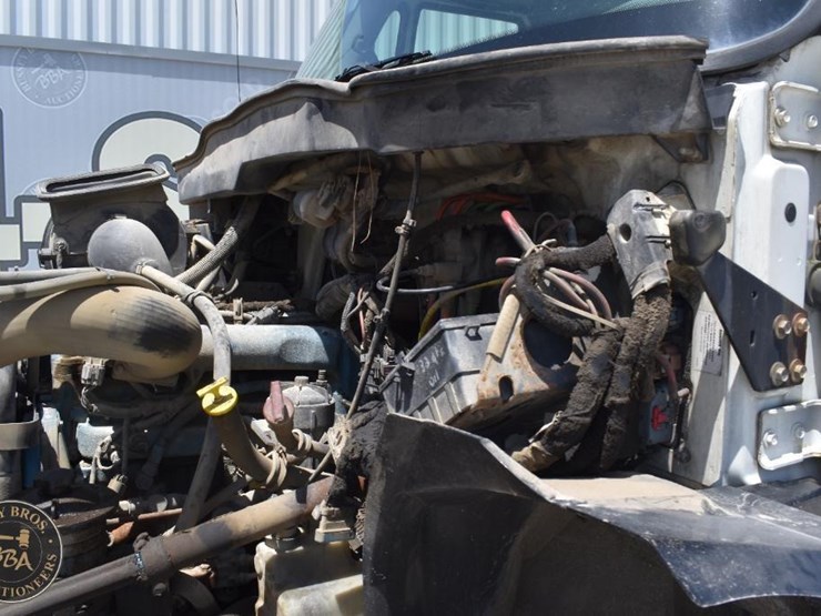 2007-international-durastar-4400-image-30