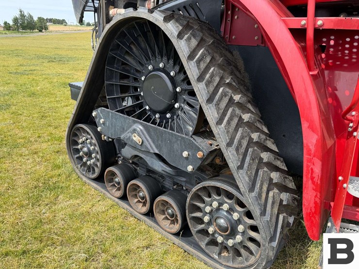 2015-case-ih-steiger-420-rowtrac-image-27
