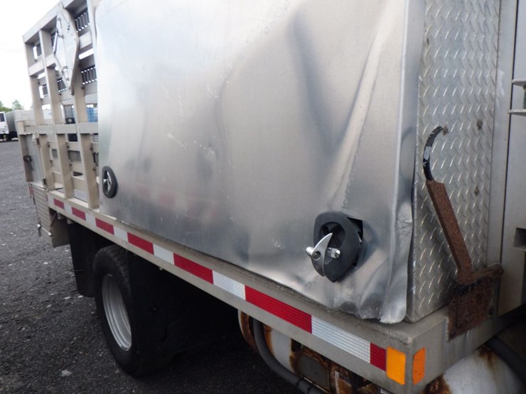 2016-ford-f350-xl-image-4