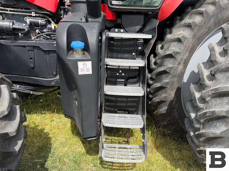 2017-case-ih-magnum-250-cvt-image-45