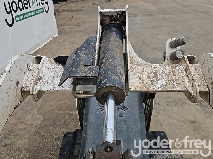 2014-bobcat-mt55-image-19