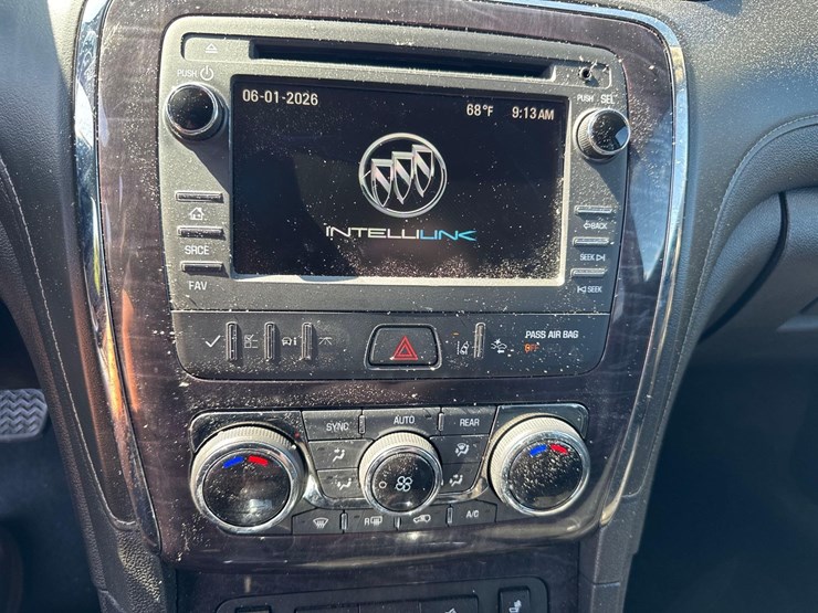 2017-buick-enclave-image-19