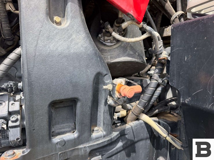 2014-case-ih-magnum-200-cvt-image-84