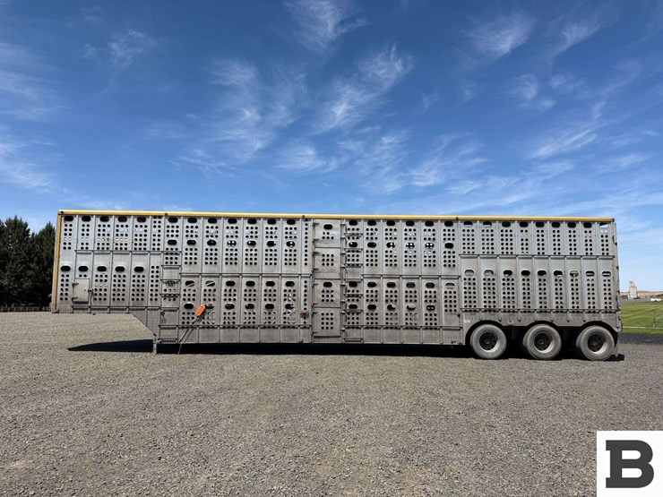 2010-merritt-livestock-image-2
