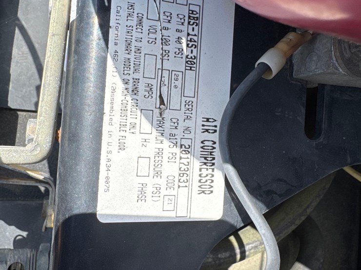 2015-ford-f350-image-13