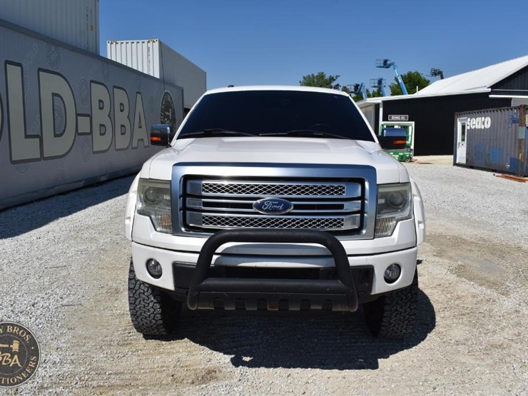 2013-ford-f150-platinum-image-15