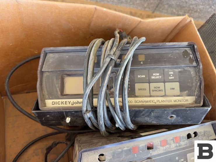 john-deere-250-image-5