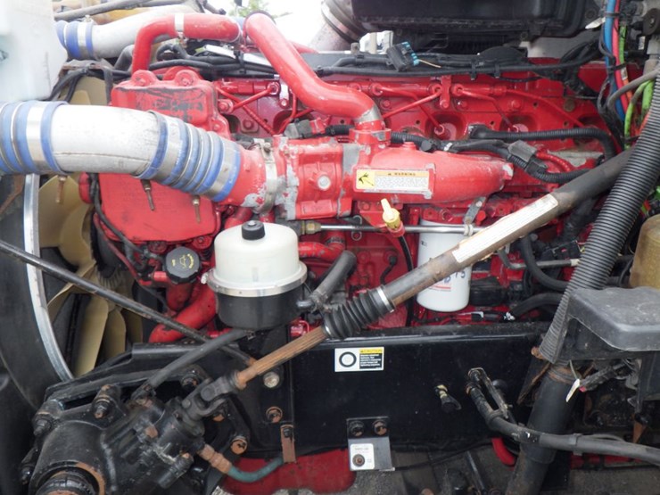 2016-kenworth-t680-image-27