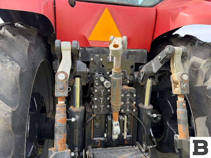 2013-case-ih-magnum-290-image-39