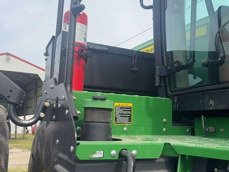 2013-john-deere-9510r-image-38