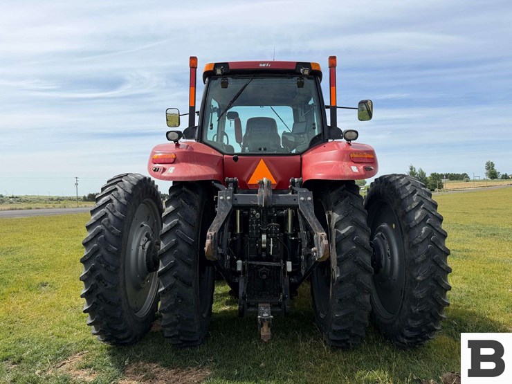 2014-case-ih-magnum-260-cvt-image-7