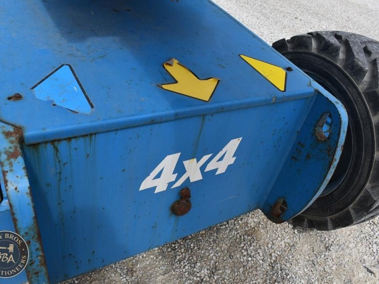 2013-genie-s85-image-31