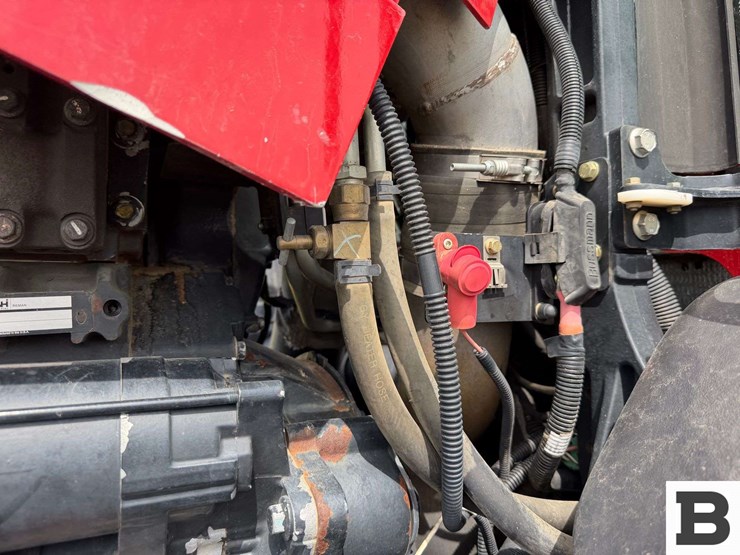 2014-case-ih-magnum-260-cvt-image-84