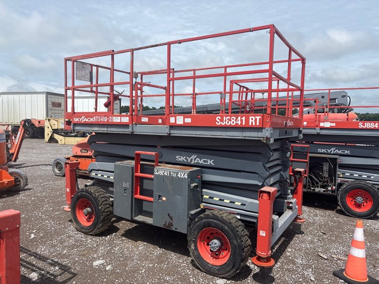 skyjack-sj8841rt-image-2