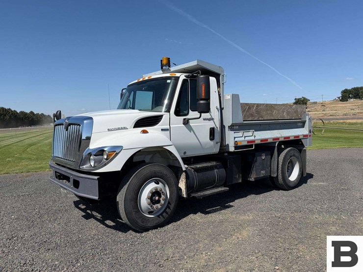 2009-international-workstar-7500-image-1