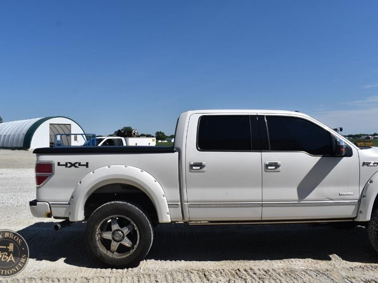 2013-ford-f150-platinum-image-11