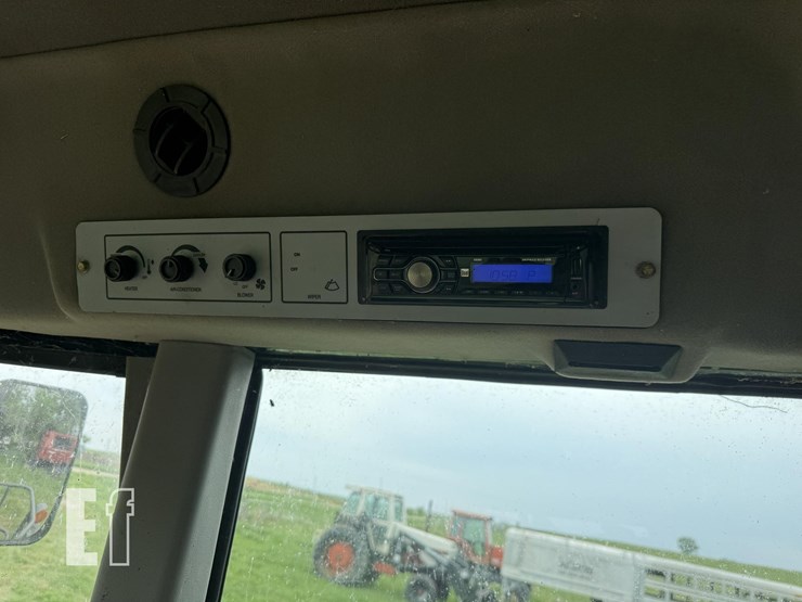2008-massey-ferguson-9435-image-32