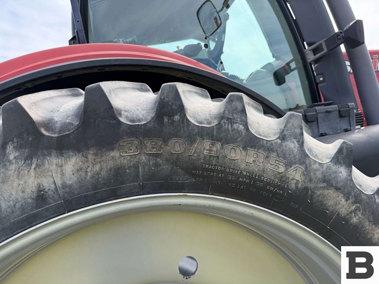 2014-case-ih-magnum-290-image-52