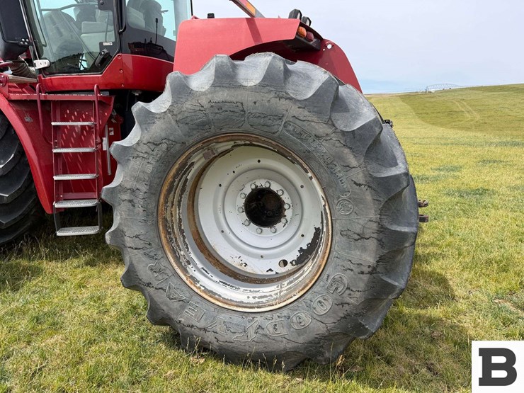 2013-case-ih-steiger-400-hd-image-32