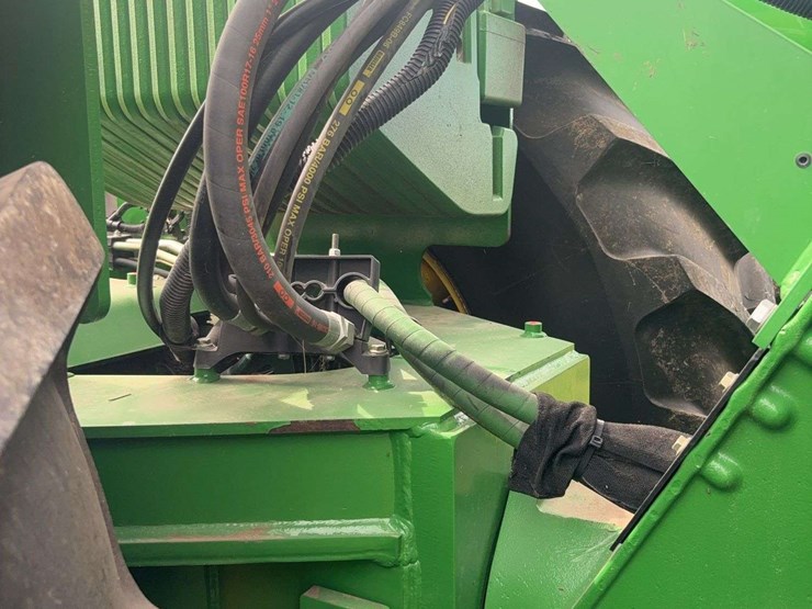2013-john-deere-9510r-image-24