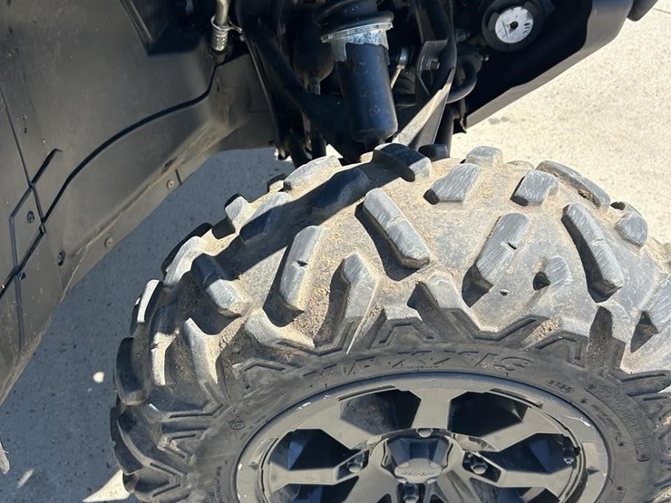 2021-can-am-defender-limited-cab-hd10-image-36