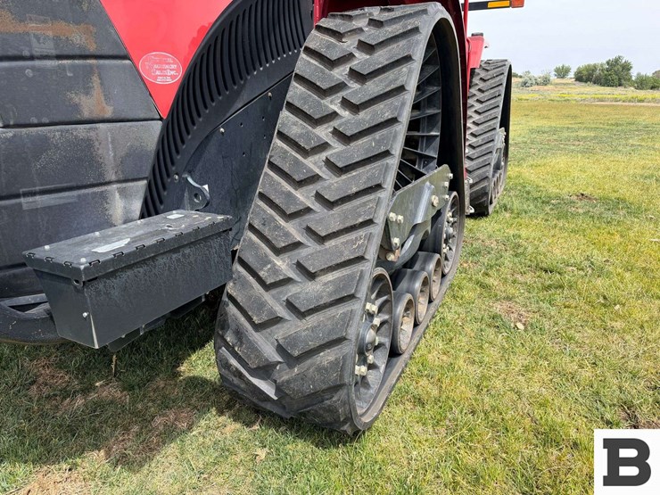 2015-case-ih-steiger-420-rowtrac-image-14