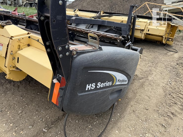 new-holland-18hs-image-12