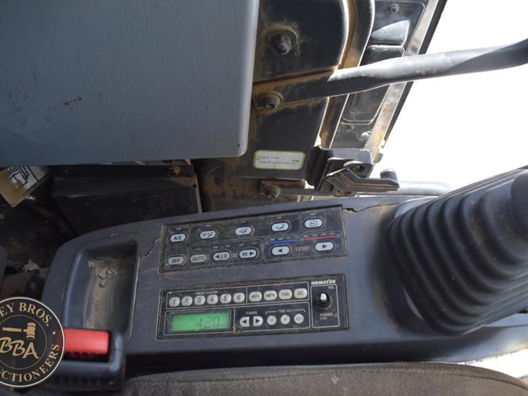 2015-komatsu-pc308us-lc-3e0-image-67