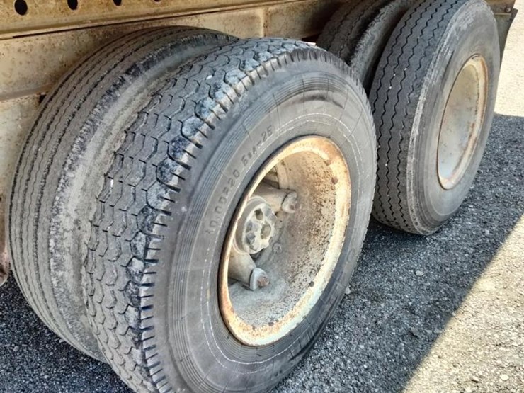 fruehauf-trailer-image-9