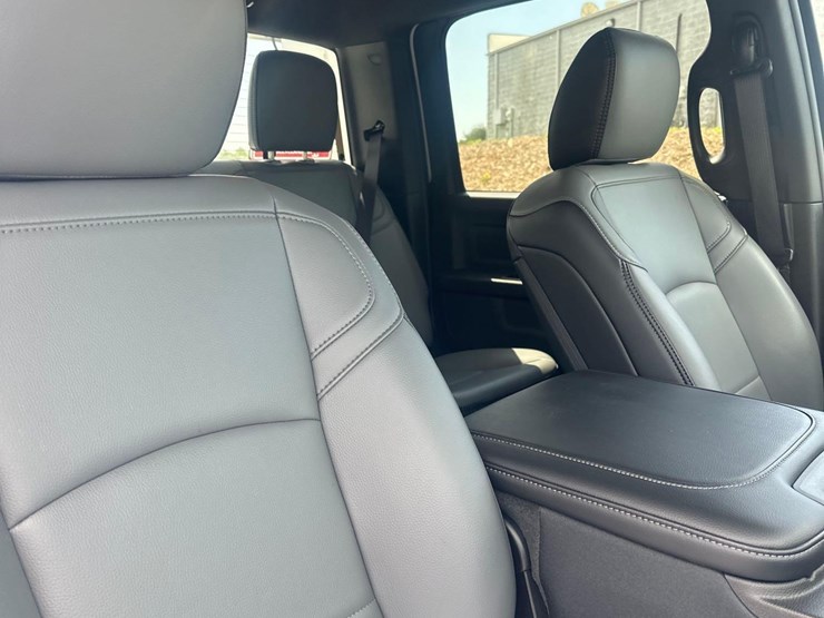 2026-dodge-ram-5500-image-33