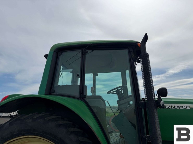 2005-john-deere-7420-image-35