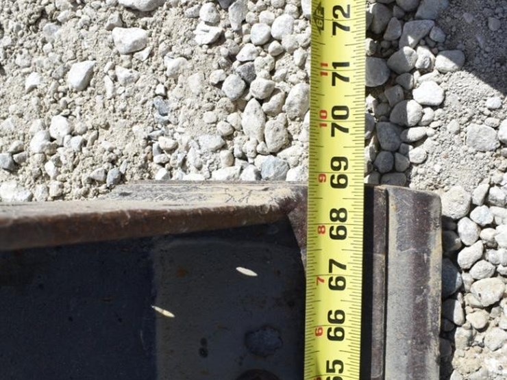 2019-deere-317g-42975-image-54