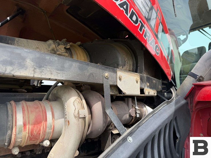 2015-case-ih-steiger-420-rowtrac-image-16