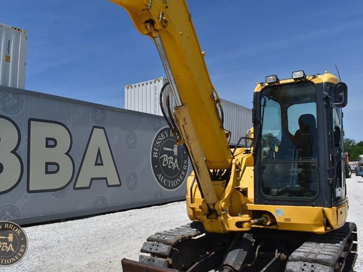2020-komatsu-pc88mr-10-image-26