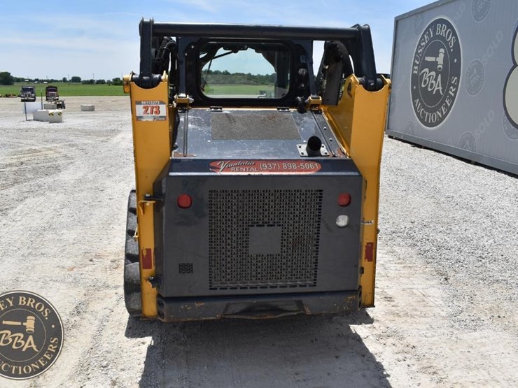2019-deere-317g-image-7