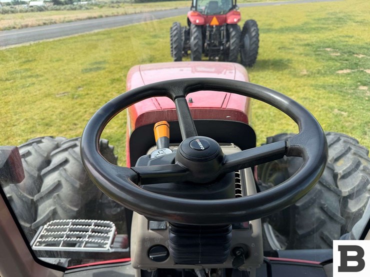 2013-case-ih-magnum-290-image-94