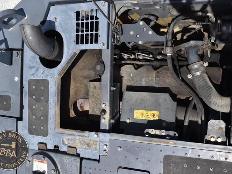 2015-komatsu-pc308us-lc-3e0-image-53