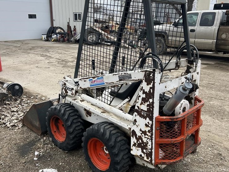 bobcat-371-image-5