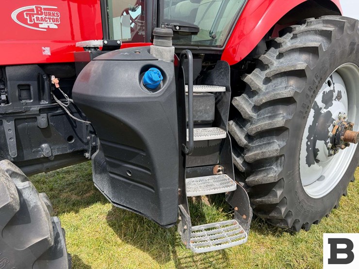 2015-case-ih-magnum-180-image-23