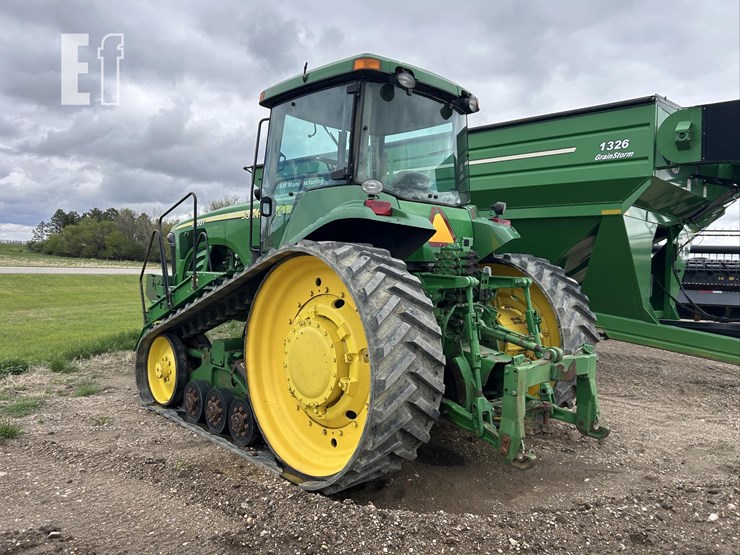 2004-john-deere-8220t-image-6