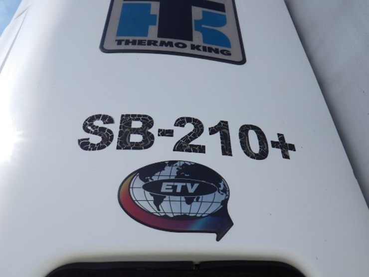 2010-utility-3000r-image-29