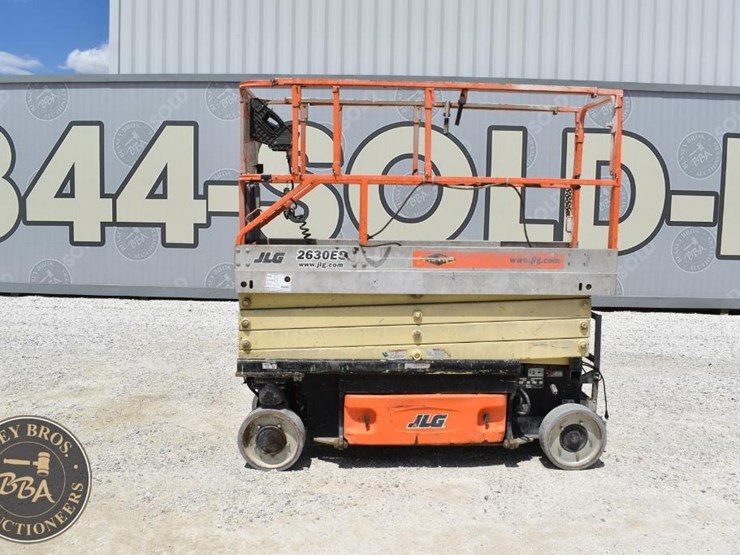 2006-jlg-2630es-image-2