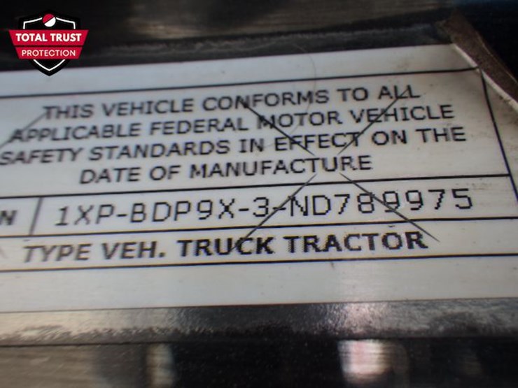 2022-peterbilt-579-image-23