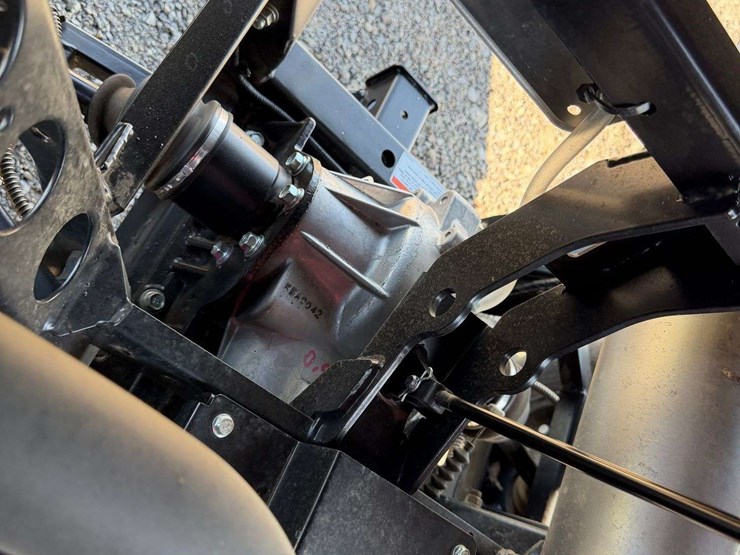 2023-kioti-k9-2400-utv-image-44