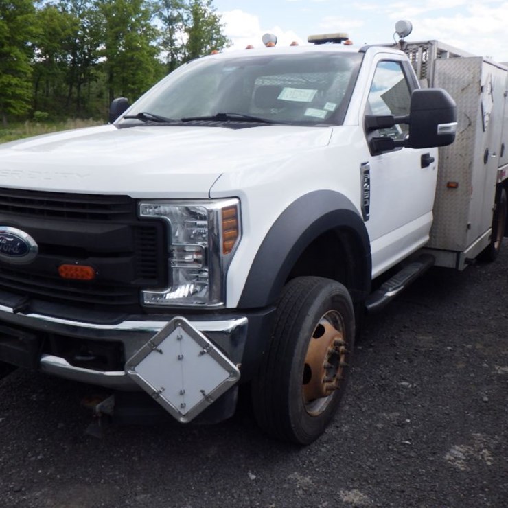 2018 FORD F450 XL