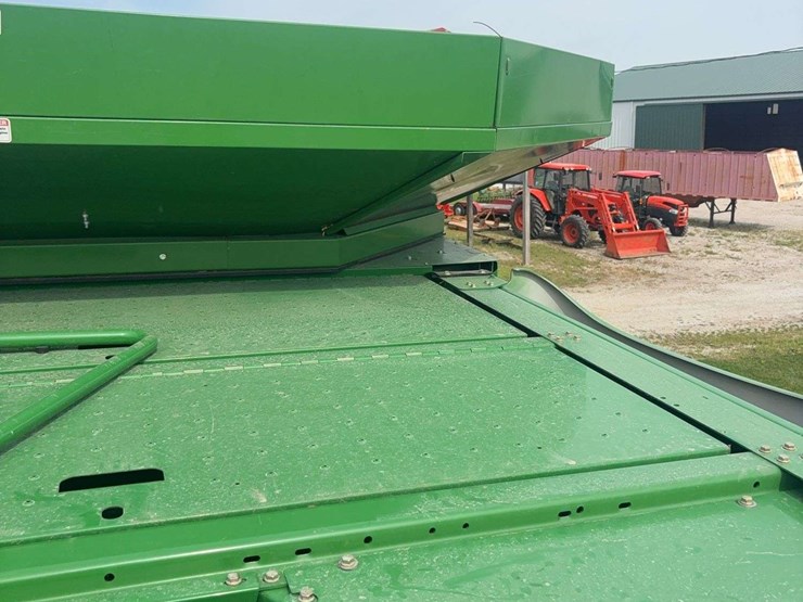 2013-john-deere-s670-image-63