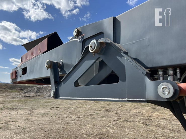 2019-superior-f42x75-image-54