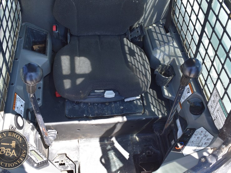2020-bobcat-t650-image-29