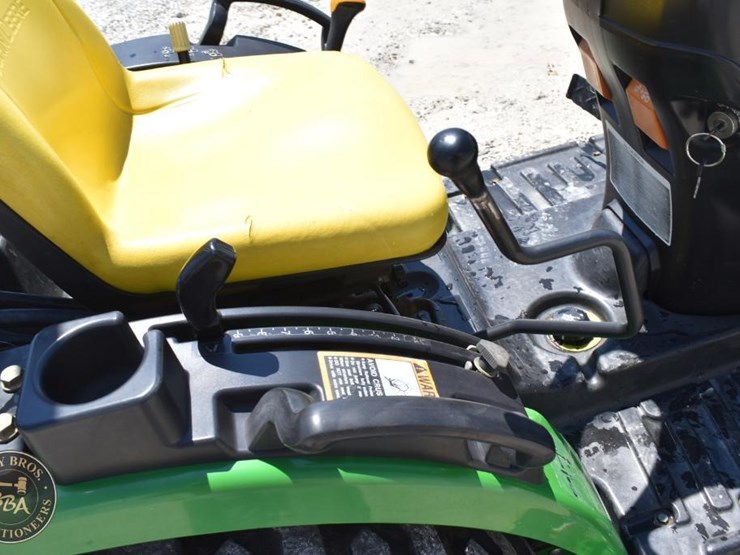 2007-john-deere-2320-image-34