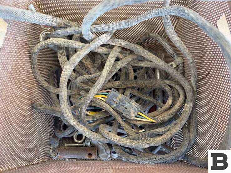 john-deere-200-image-5